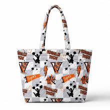 Load image into Gallery viewer, Custom quilted tote bag
