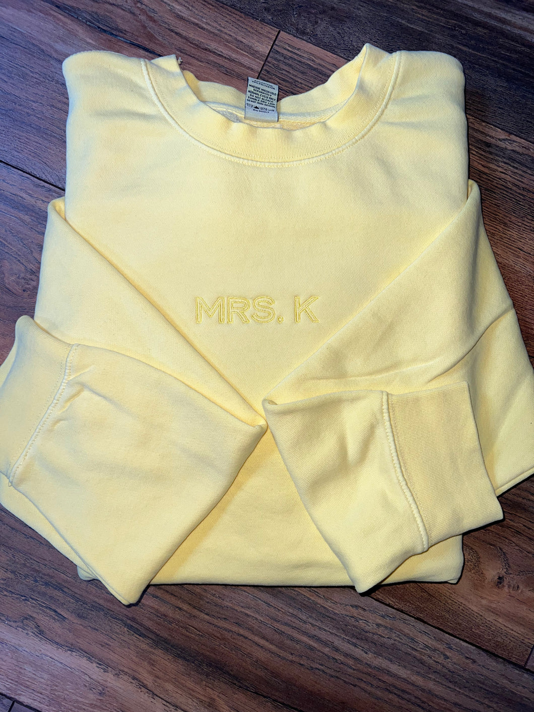 Double line simplicity embroidered