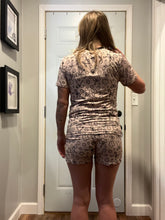 Load image into Gallery viewer, Women’s short and shirt bamboo set
