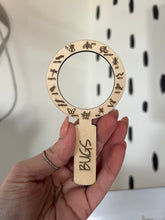 Load image into Gallery viewer, Outdoor finders
