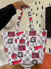 Load image into Gallery viewer, Custom quilted tote bag
