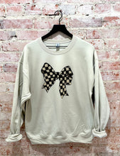 Load image into Gallery viewer, Checkered Bow Sweatshirt
