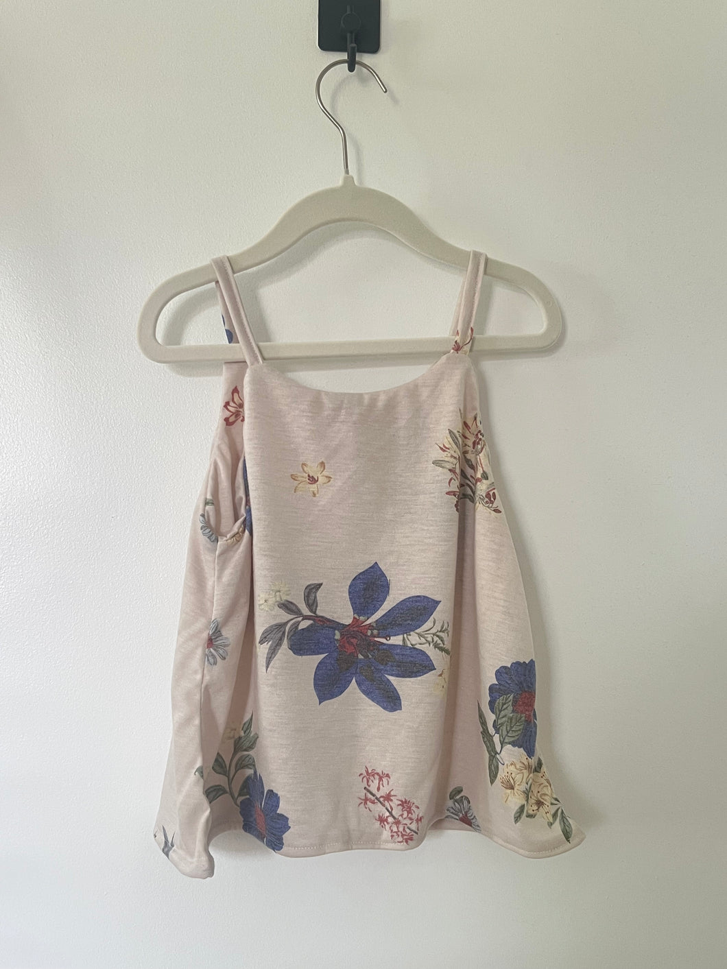6/7 T floral tank