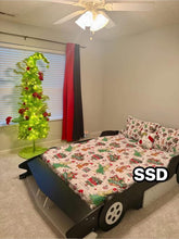 Load image into Gallery viewer, Cozy quilt custom
