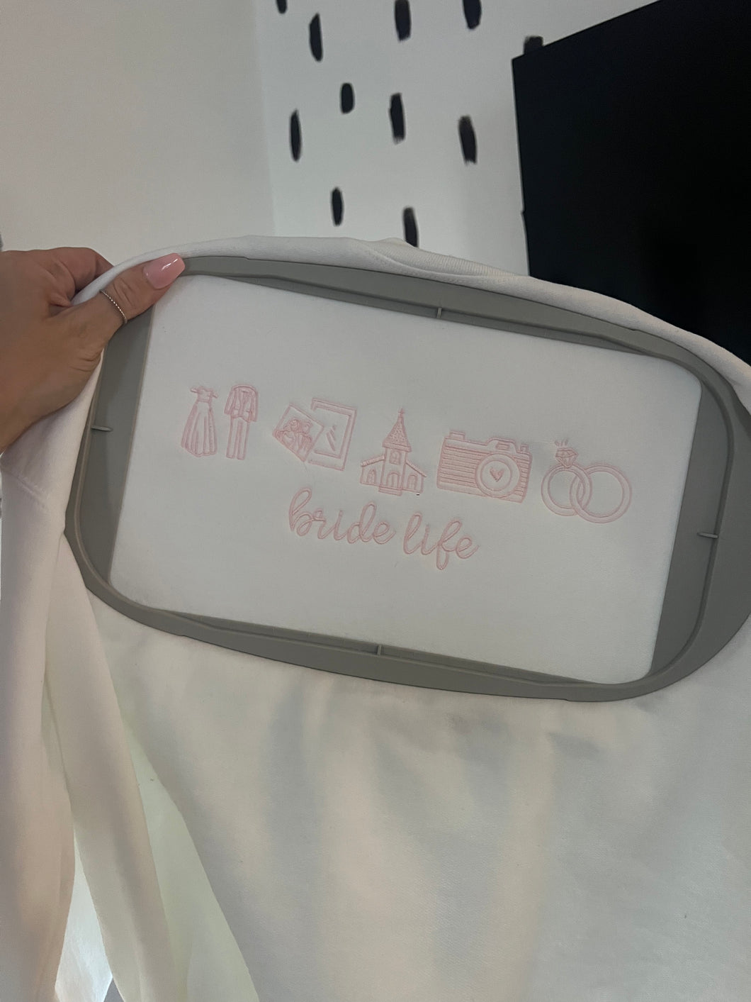 Bride life icon embroidered
