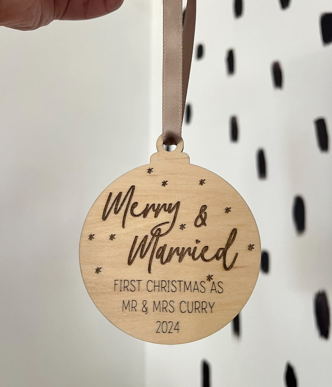 Merry & Married ornament