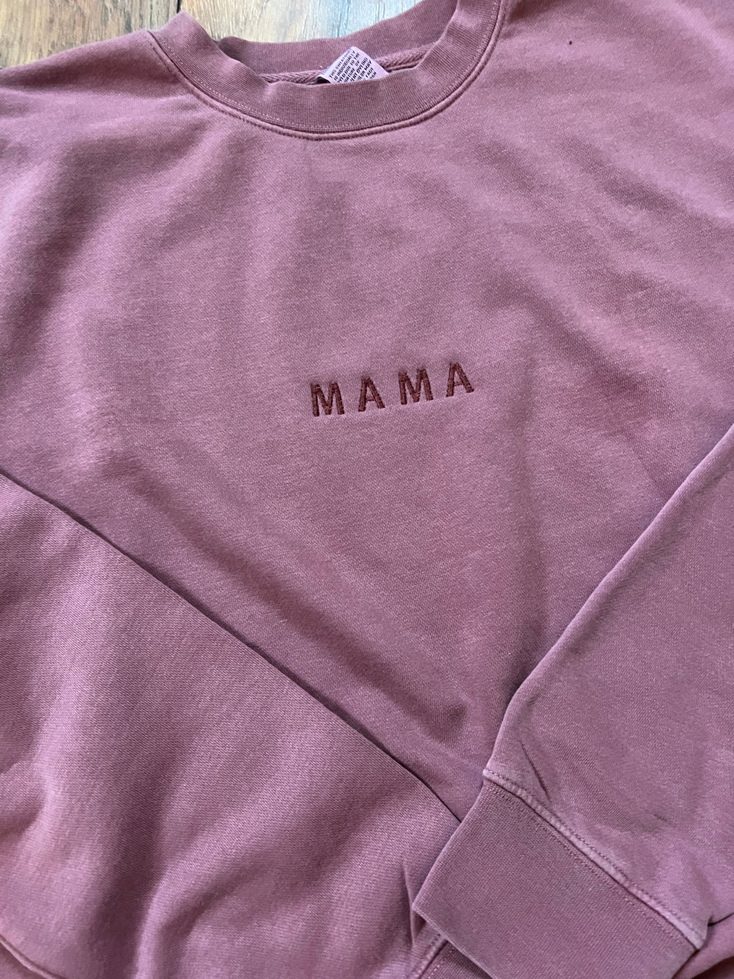 Block simplicity embroidered