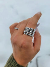 Load image into Gallery viewer, 3mm stamped ring
