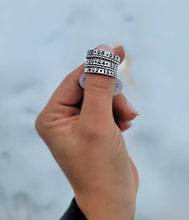 Load image into Gallery viewer, 3mm stamped flat ring
