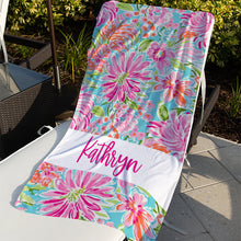 Load image into Gallery viewer, Flower beach towel
