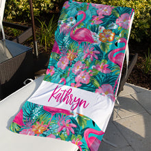 Load image into Gallery viewer, Flamingo beach towel
