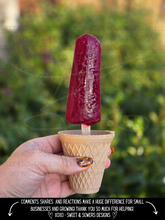 Load image into Gallery viewer, Icecream popsicle holder 3/12
