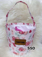 Load image into Gallery viewer, Custom print name basket
