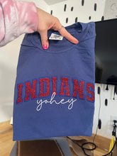 Load image into Gallery viewer, Glitter Arch embroidered
