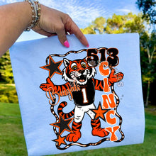 Load image into Gallery viewer, Retro frame Cincinnati
